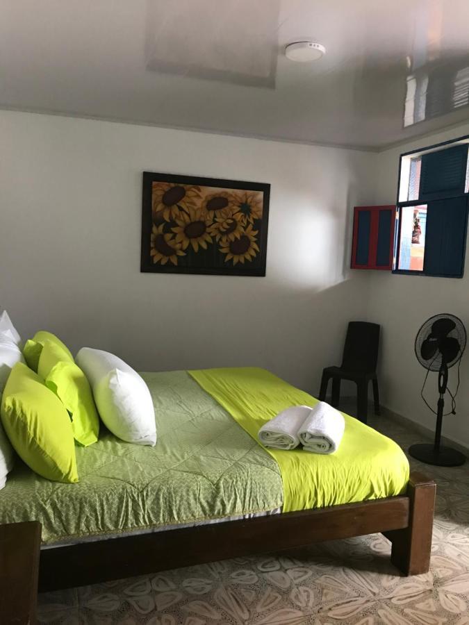 Hostal Maderos Санта Роса де Кабал Екстериор снимка